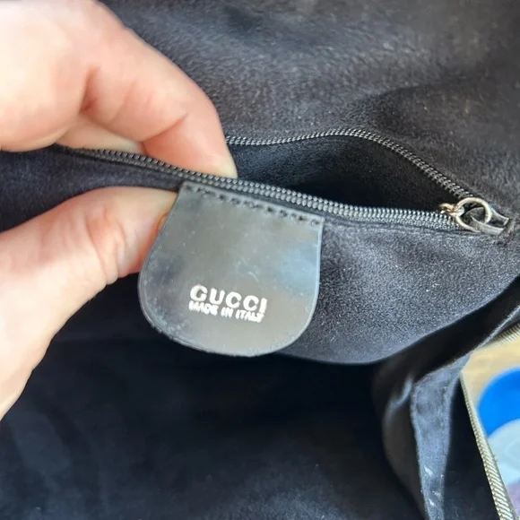 Gucci🖤 Vintage Ophidia patent leather sling backpack